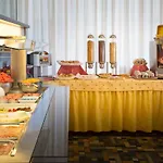 Royal Garnì Hotel 3*