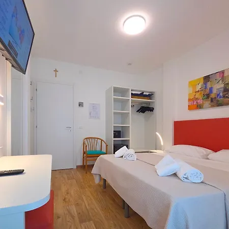 Royal Garni Hotel 3*