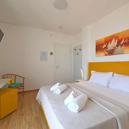 Royal Garni 3*