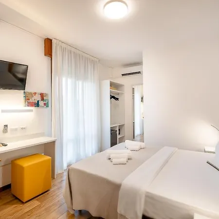 Royal Garni Hotel 3*