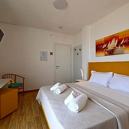 Hotel Royal Garni