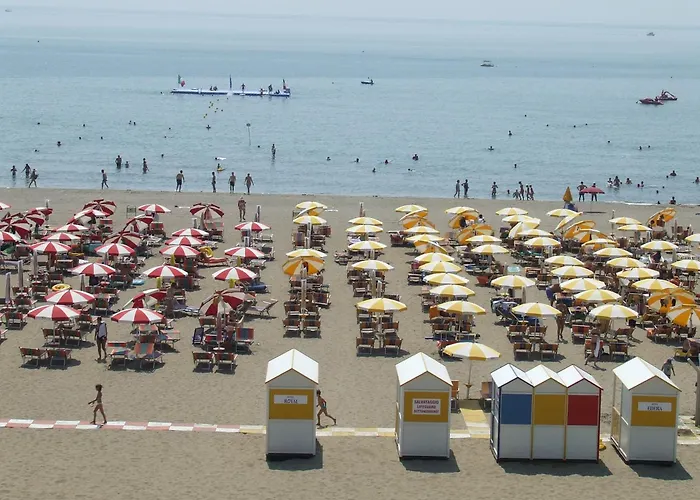 فندق Royal Garni 3*