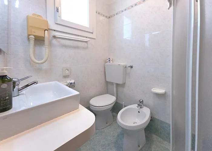 Royal Garni كاوْرلي